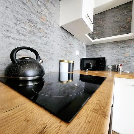 Apartstars - Zelwerowicza 11 Ряшів Екстер'єр фото